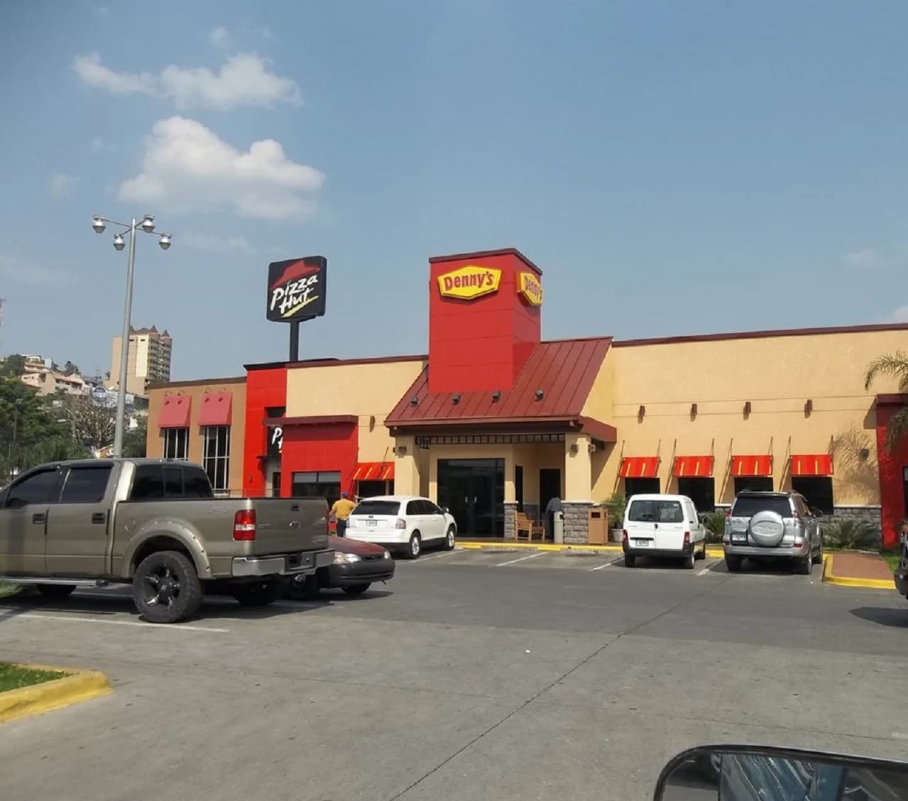 Restaurante Denny's Tegucigalpa